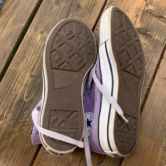 Converse Lavender High-Tops - Picture 5 of 6